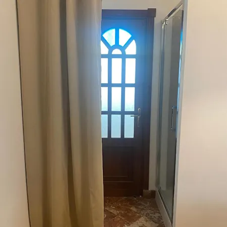 Panorama Δωμάτια σε οικογενειακή κατοικία Παλέρμο