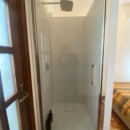 Panorama Δωμάτια σε οικογενειακή κατοικία *