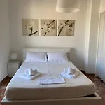 Panorama *